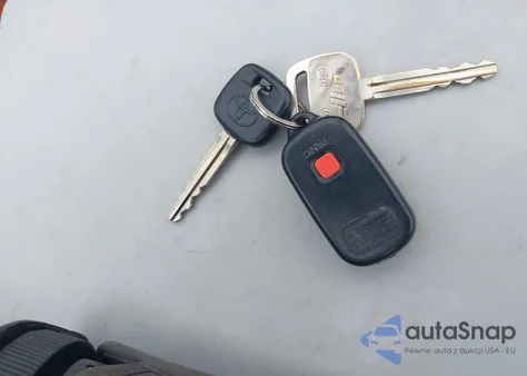 2004 Toyota Corolla Le из США, поврежденный, VIN JTDBR38E342021760